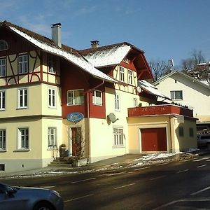 Appartamento Privatzimmer Im Gasthaus Engel Dornbirn Exterior photo