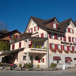 Hotel Gasthaus Zum Ochsen Neuhaus Exterior photo