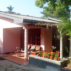 Thisal Guest House Polonnaruwa Exterior photo