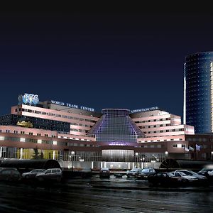 Atrium Palace Hotel Ekaterinburg Exterior photo