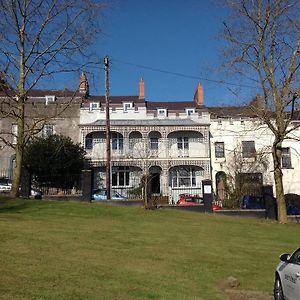 Hotel 8A Spring Gardens Haverfordwest Exterior photo