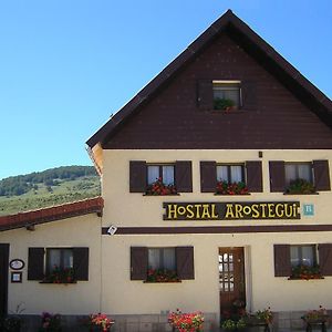 Hotel Hostal Arostegui Garayoa Exterior photo