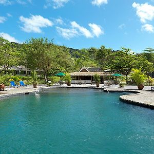 Rosalie Bay Resort Exterior photo