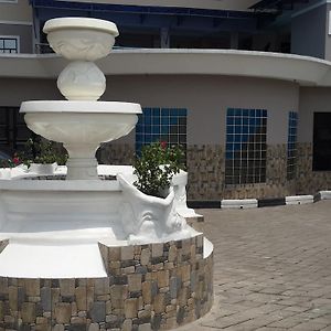GrandVenice Hotel&Suites Port Harcourt Exterior photo