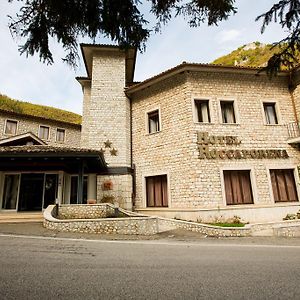 Hotel Roccaporena&Margherita Exterior photo