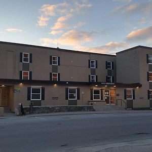 Historic Hotel Corner Brook Exterior photo