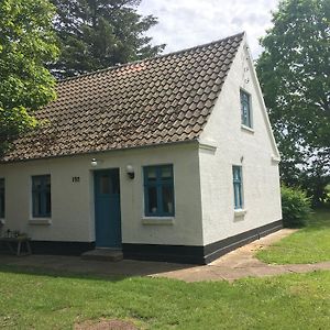 Skovhuset Villa Uggerby Exterior photo