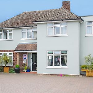 The Cambridge Guest House By Tas Exterior photo