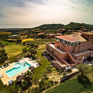 Villa Susanna Degli Ulivi - Resort&Spa Colonnella Exterior photo