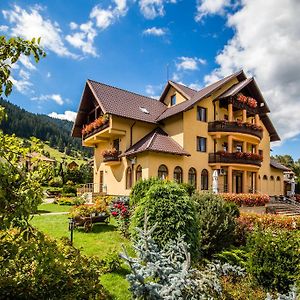 Hotel Dor De Munte Sadova  Exterior photo