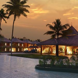 Lakesong Resort Kumarakom Exterior photo