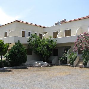 Skoutari Beach Hotel Exterior photo