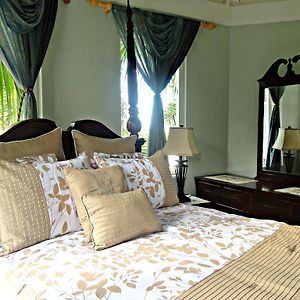 Private Two Bedroom Condo A31 Sandcastle Resorts Ocho Rios Room photo