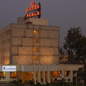 Hotel Lords Plaza Anklesvar Exterior photo