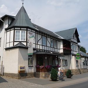 Hotel Guldene Gabel Unterwellenborn Exterior photo