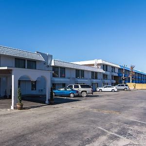 Hotel Studio 6 Tulsa Fairgrounds Exterior photo