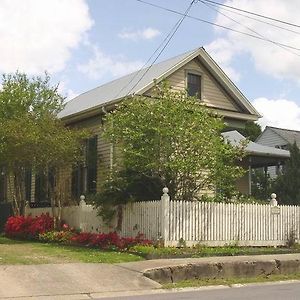 Maison Des Amis Bed and Breakfast Breaux Bridge Exterior photo