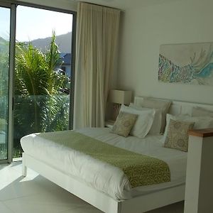 2 Bedrooms Charming Apartment, West Island Resort Rivière Noire Exterior photo