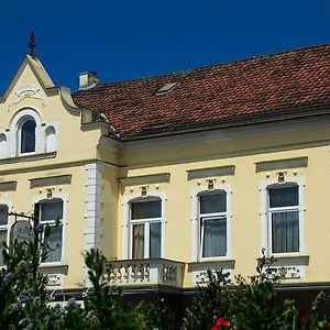 Hotel Haus Wagner Frechen Exterior photo