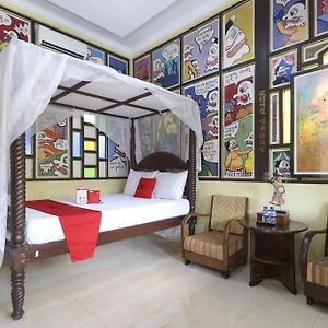 Hotel Reddoorz Near Borobudur Temple Yogyakarta Exterior photo