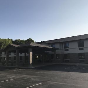 Econo Lodge Inn&Suites Oconto Exterior photo