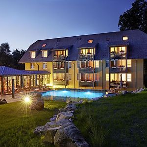 Hotel Ferien Residenz Bergfried Hinterzarten Exterior photo