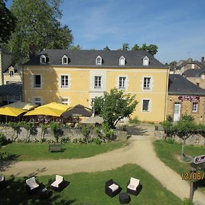 Hotel Le Brillet-Pontin Port-Brillet Exterior photo