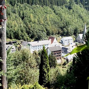 Hotel Gasthof Rodachtal Mit Gaestehaus Katharina Schwarzenbach am Wald Exterior photo