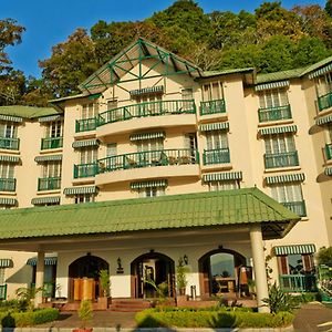 Hotel Club Mahindra Munnar Chinnakanal Exterior photo