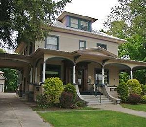 The Glens Falls Inn (Adults Only) Exterior photo