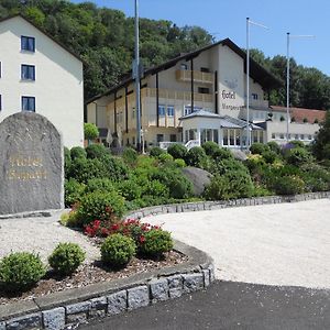 Hotel Burgwirt Deggendorf Exterior photo