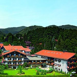 Hotel Alpenhof Bad Wiessee Exterior photo