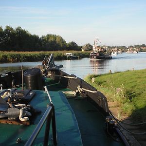 The Cockatrice B&B Reedham Exterior photo