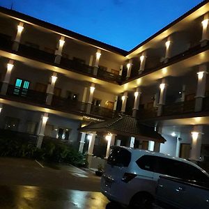 M Grand Hotel Bueng Kan Exterior photo