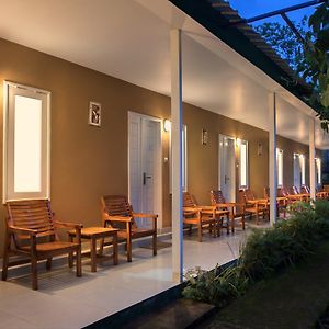 Hotel Rinjani Garden Syariah By Ecommerceloka Sembalunlawang Exterior photo