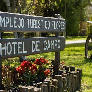 Hotel Complejo Turistico Flores Trinidad Exterior photo