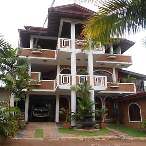 Melvila Bed and Breakfast Colombo Exterior photo