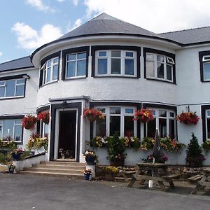 Hotel The Windsor Haverfordwest Exterior photo