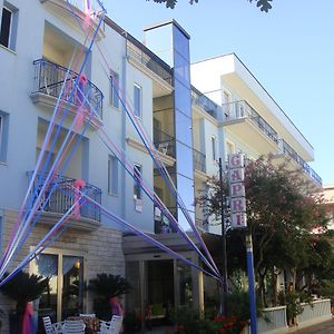 Hotel Capri Bellaria-Igea Marina Exterior photo