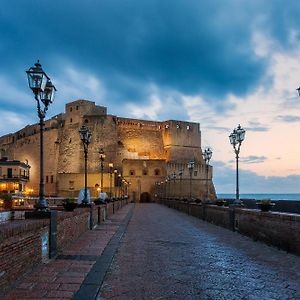 Appartamento Napoli Lungomare Caracciolo Mon Amour Exterior photo