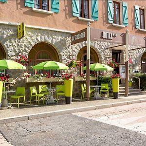 Hotel Logis L'Avenue Montfaucon-en-Velay Exterior photo