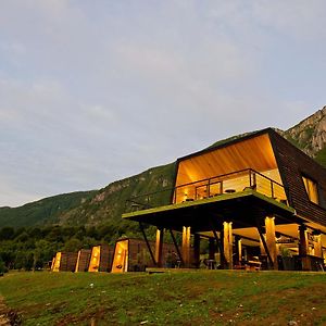 Hotel Raudal Futaleufú Exterior photo