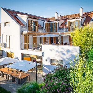 Hotel Scheiber Wein & Gaestehaus Weiden am See Exterior photo