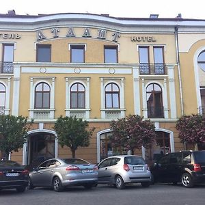 Atlant Hotel Užhorod Exterior photo