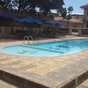 Le Savanna Country Lodge&Hotel Kisumu Exterior photo