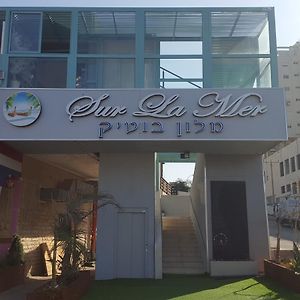 Sur La Mer Hotel Ashdod Exterior photo