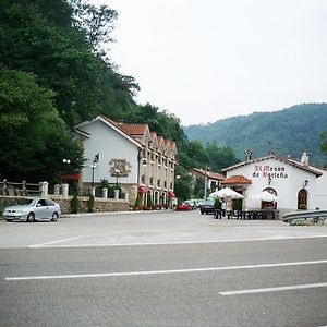 Hotel De Borlena Exterior photo