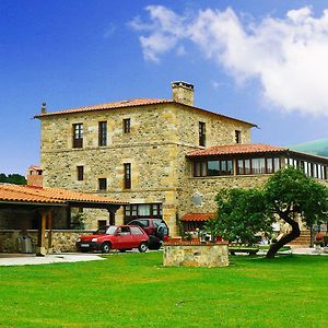 Hotel Posada Ribera Del Pas Iruz Exterior photo