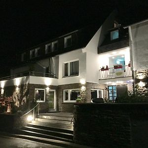 Hotel Vintage Am Bundesbank-Bunker Cochem Exterior photo