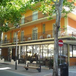 Albergo Santo Stefano Bellaria-Igea Marina Exterior photo